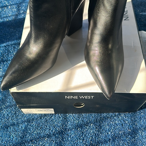 **Nine West Boots** “GABA” Size 10 - Picture 4 of 5